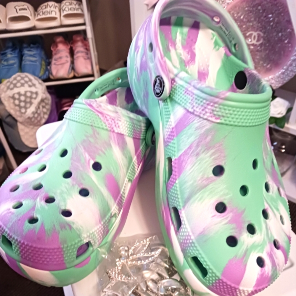 CROCS Womens Sz.8